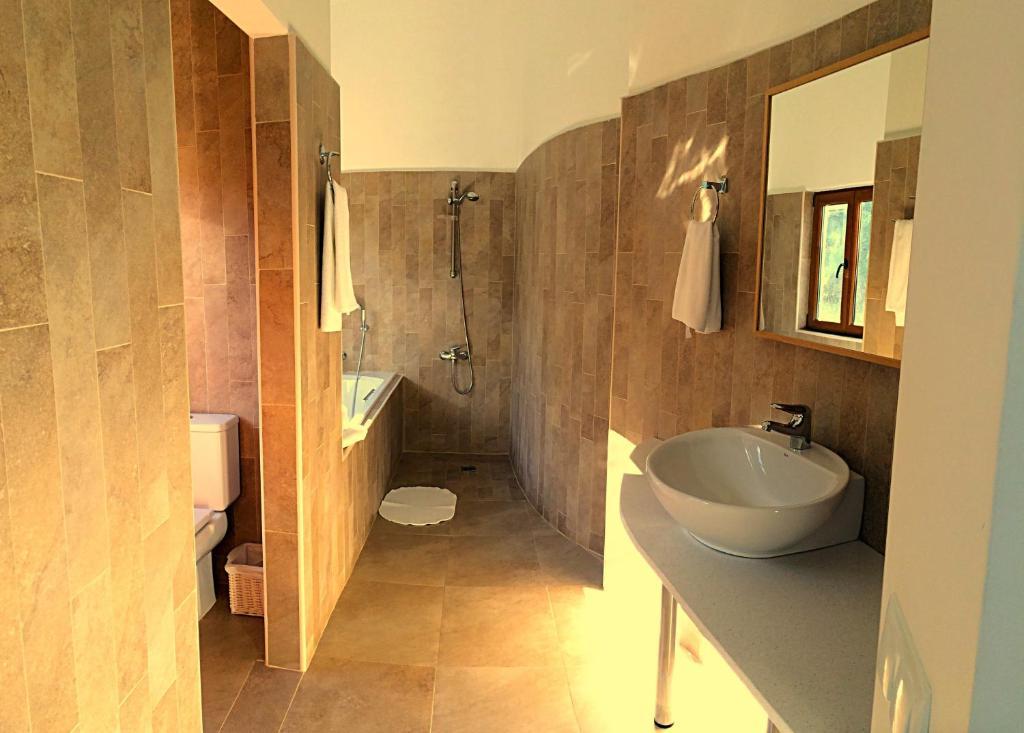 Alen D'aragon Country house Santa Eulalia de Gallego
